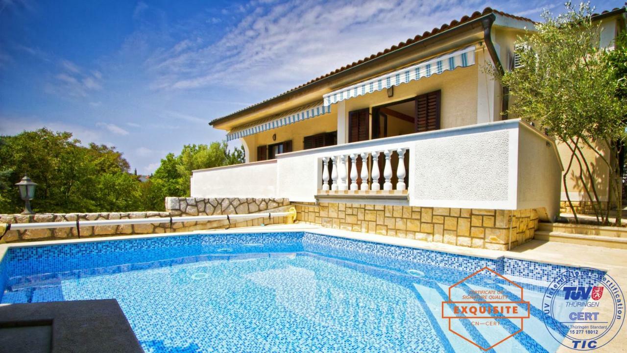 Villa Kovach Кърк Екстериор снимка